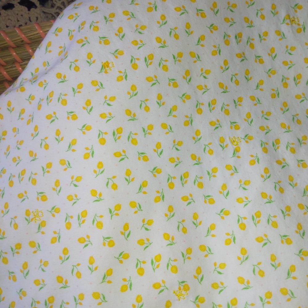 Vintage Yellow Floral Baby Blanket - Picture 3 of 10